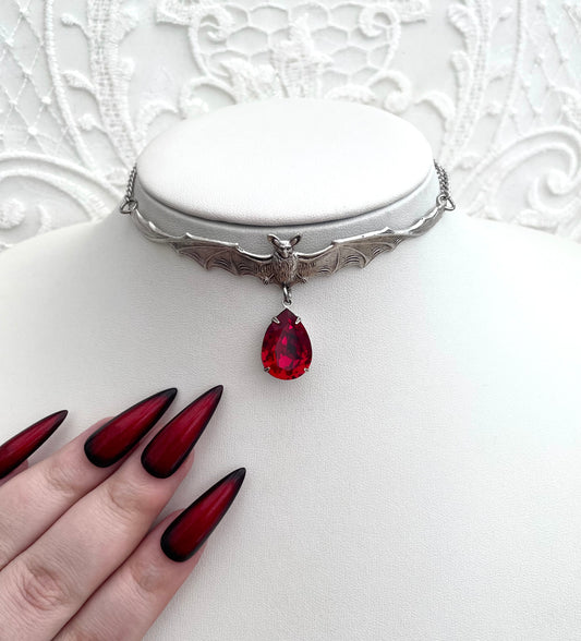 'Eternal Twilight' Necklace (Blood Red)