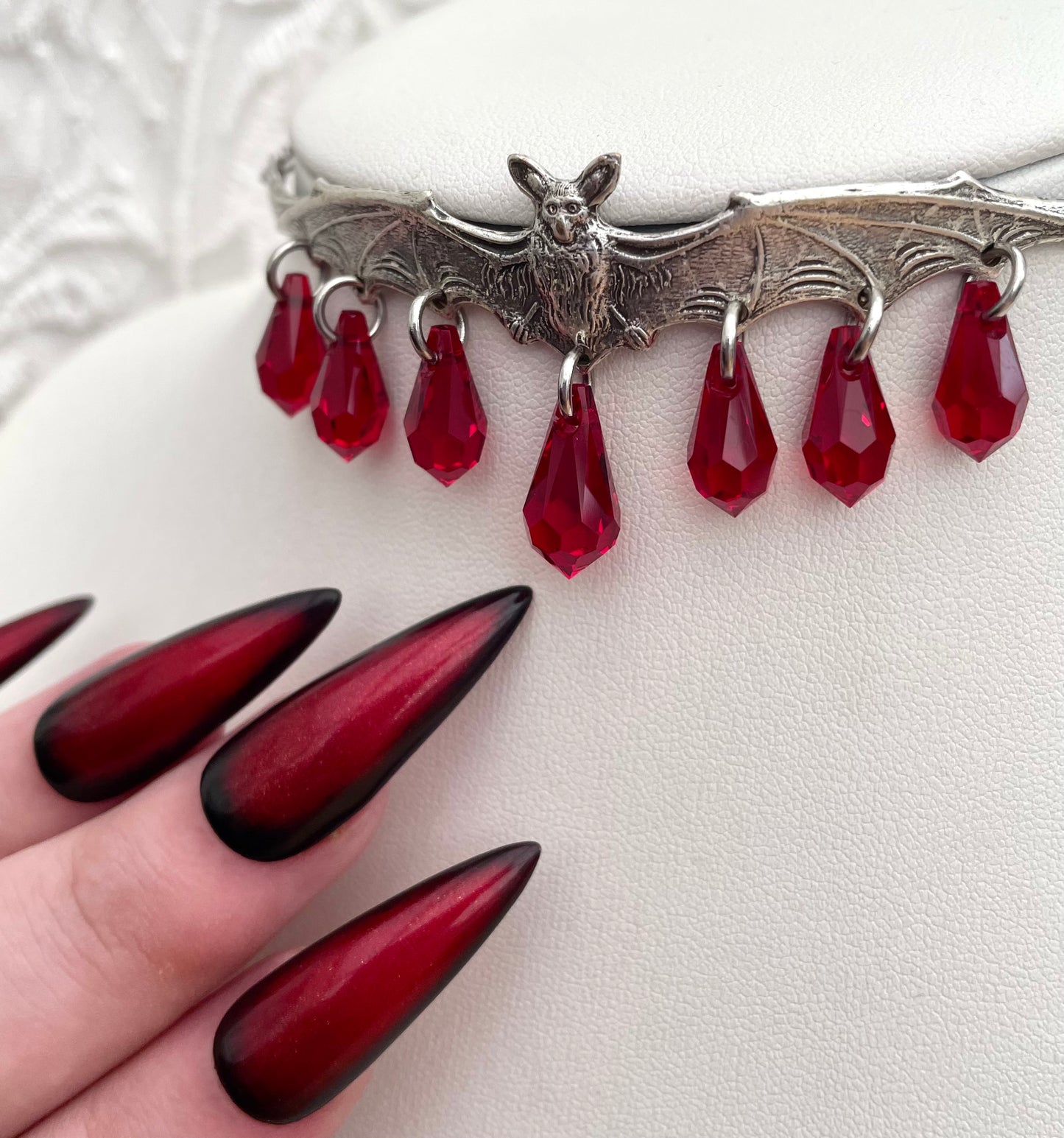 'Twilight's Kiss' Necklace (Blood Red) *Revamped*