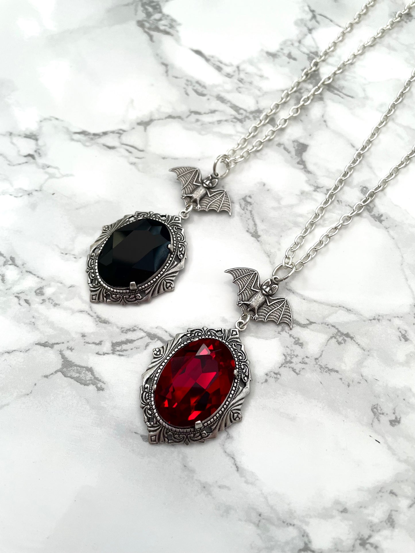 'Crypt' Necklace (Death Black)