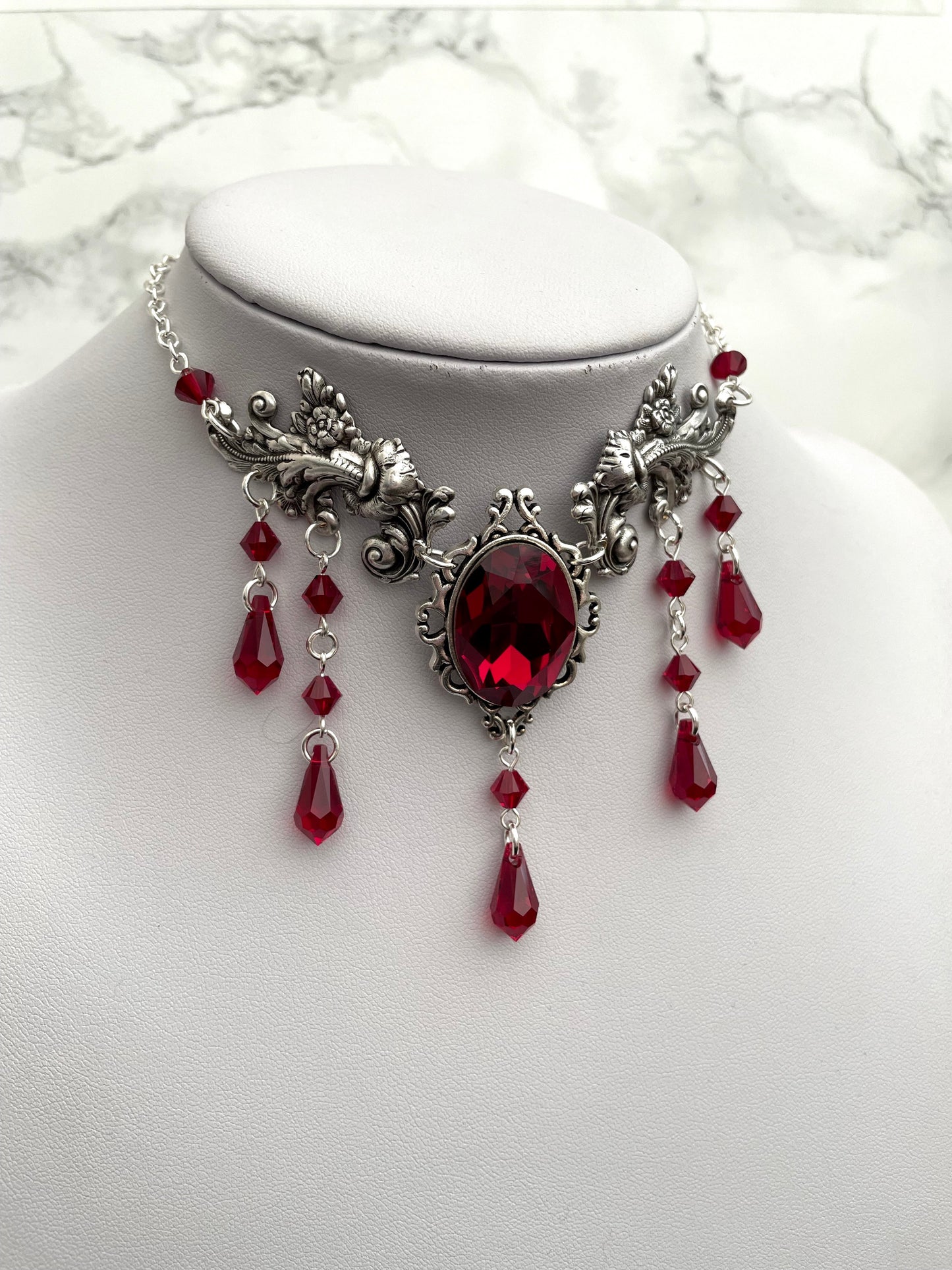 Gothic drop necklace, red drop necklace, necklace with red drops, silver necklace with drops, gothic necklace, goth necklace, goth jewellery, goth jewelry, vampire necklace, vampire choker, vampire drop necklace, blood drop necklace, blood drop choker, bl