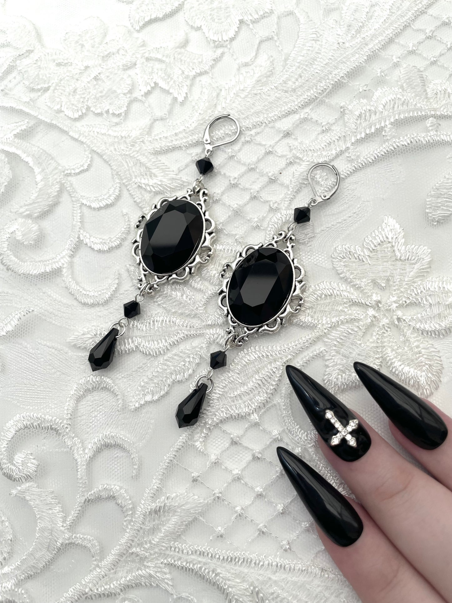 'Anastasia' Earrings (Death Black)