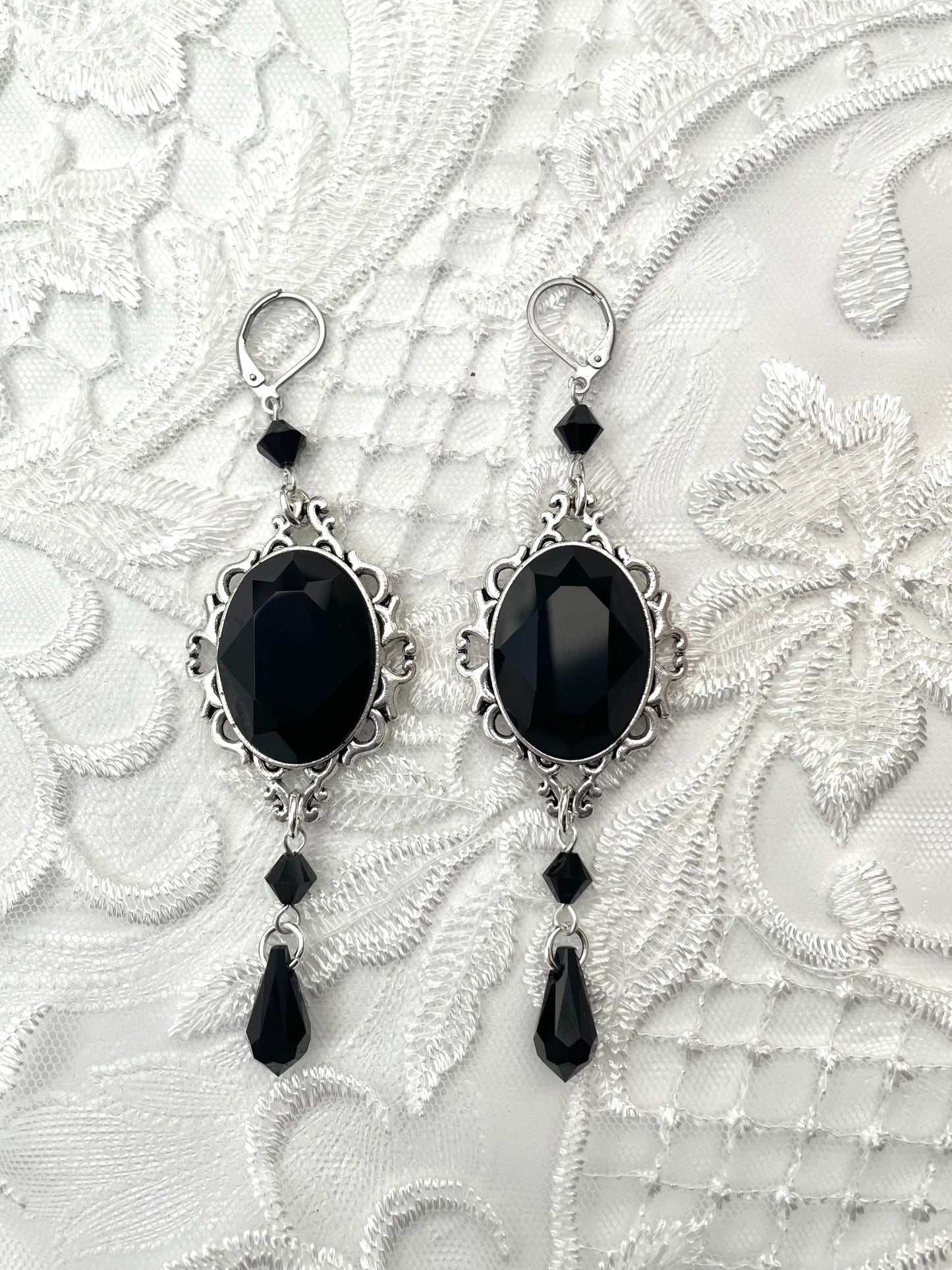 'Anastasia' Earrings (Death Black)