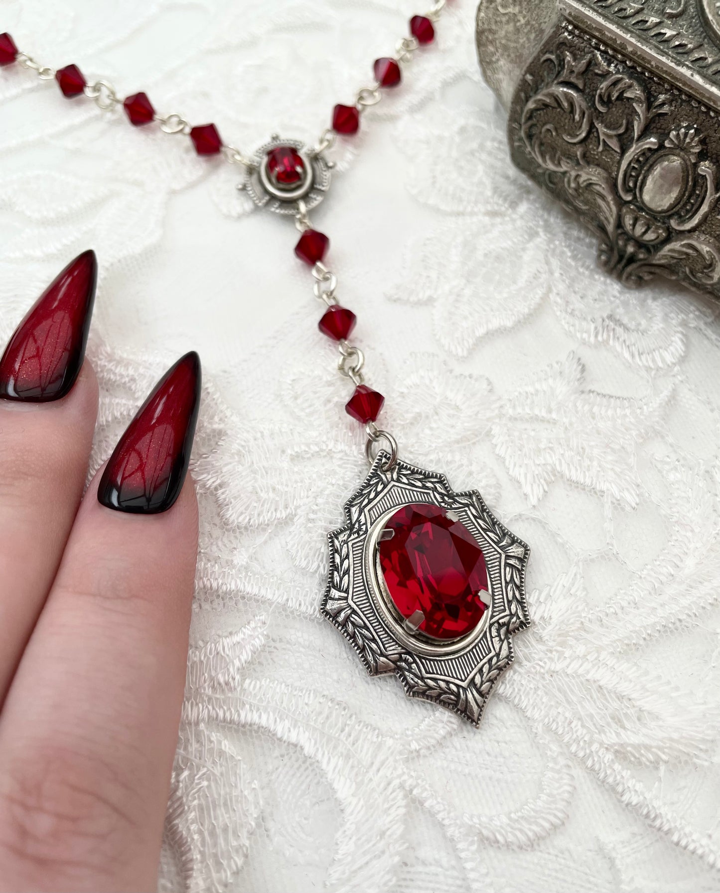 'Draconia' Lariat Y Shape Necklace (Blood Red)