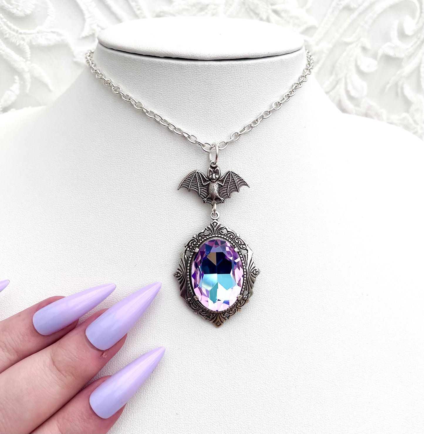 'Crypt' Necklace (Lavender Ombre)