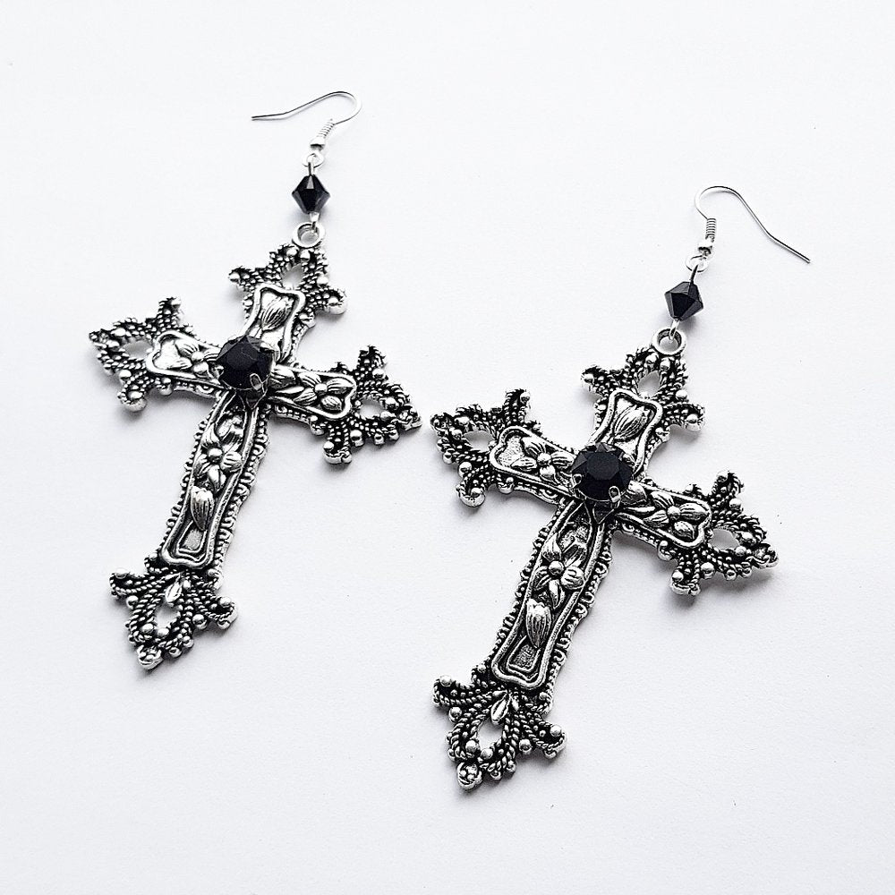 'Sanctus Mortum' Earrings (Death Black)