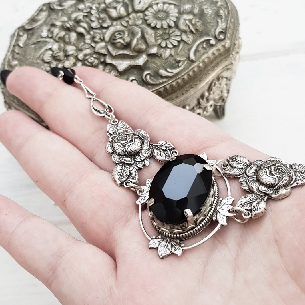 'Ophelia' Necklace (Death Black)