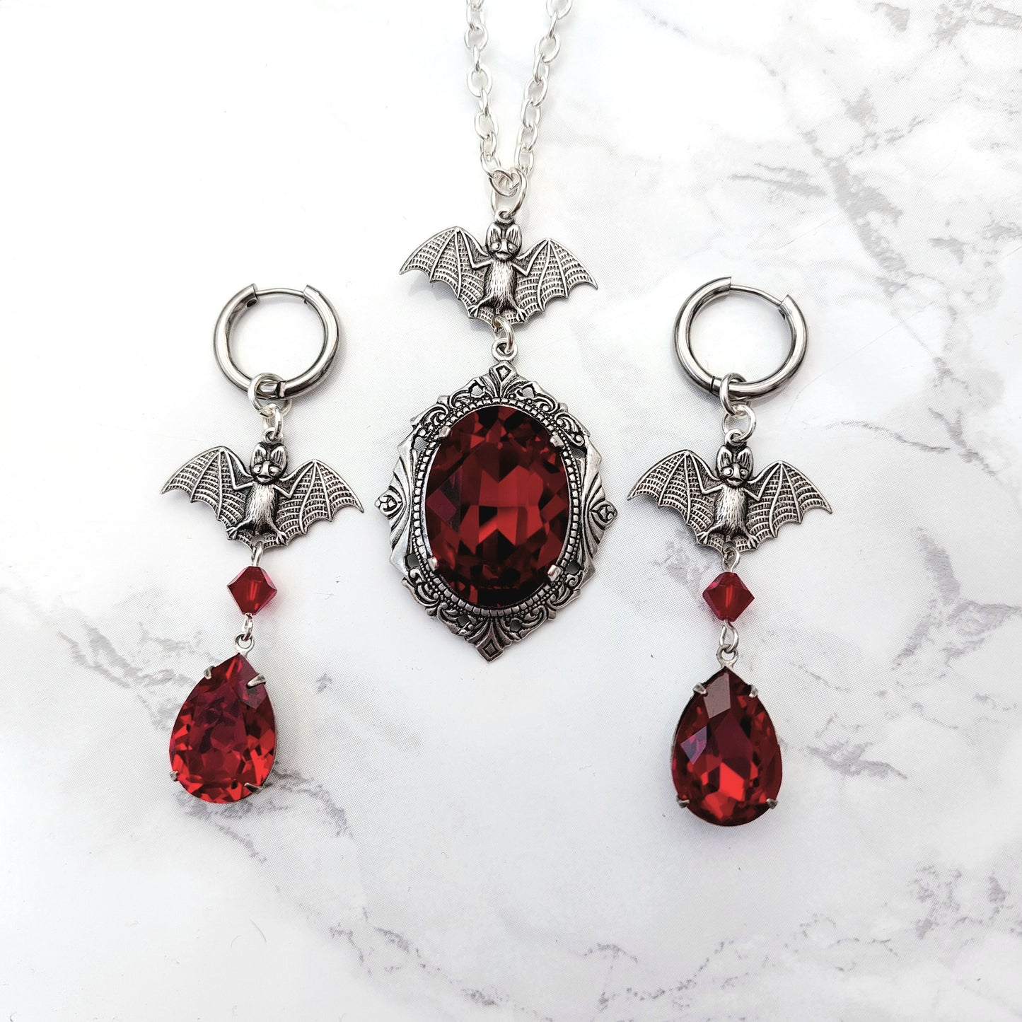 Bat necklace, silver bat necklace, bat necklace with red drop, silver bat necklace, dainty bat necklace, dainty goth necklace, Gothic drop necklace, red drop necklace, necklace with red drops, silver necklace with drops, gothic necklace, goth necklace, g