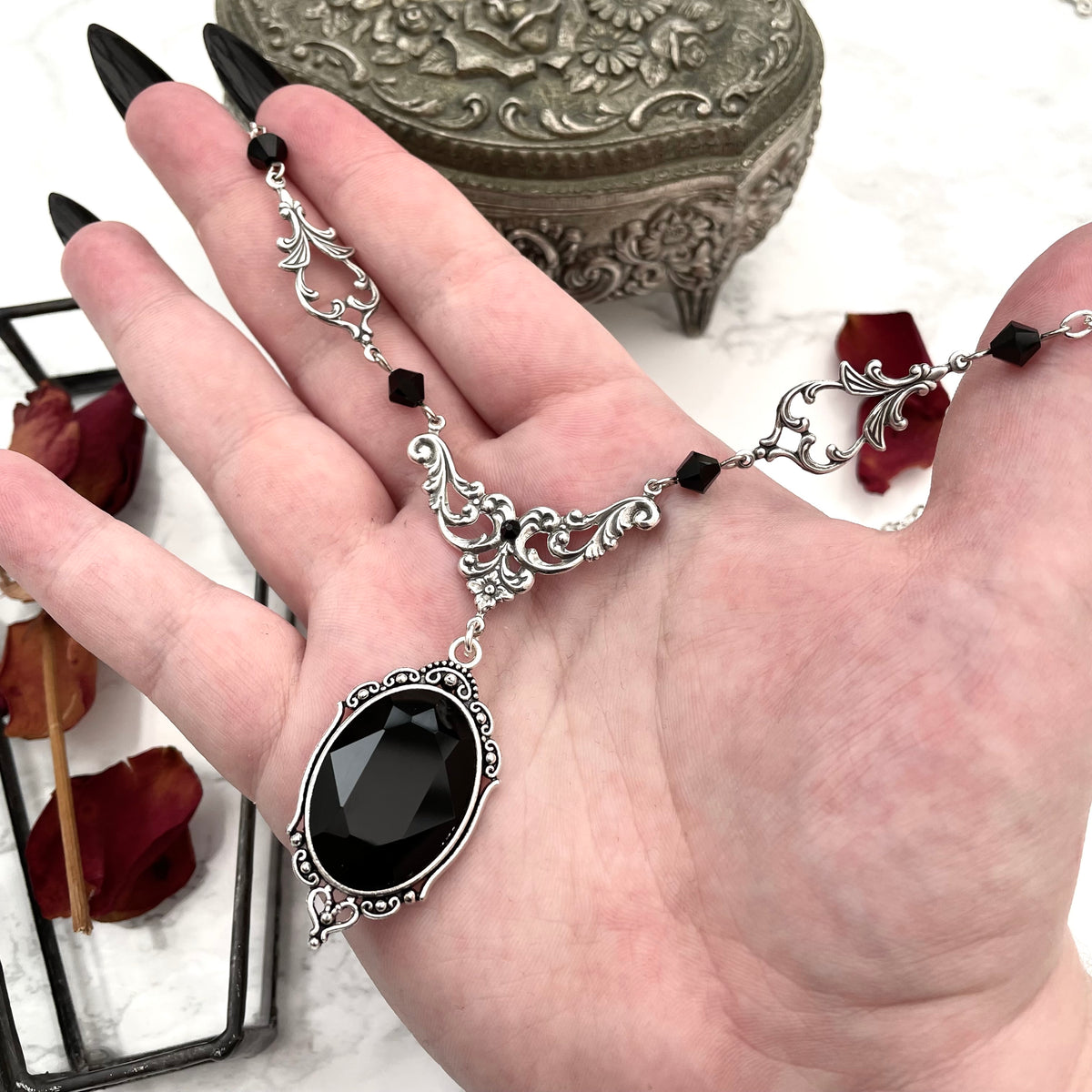 'Lenore' Necklace (Death Black)