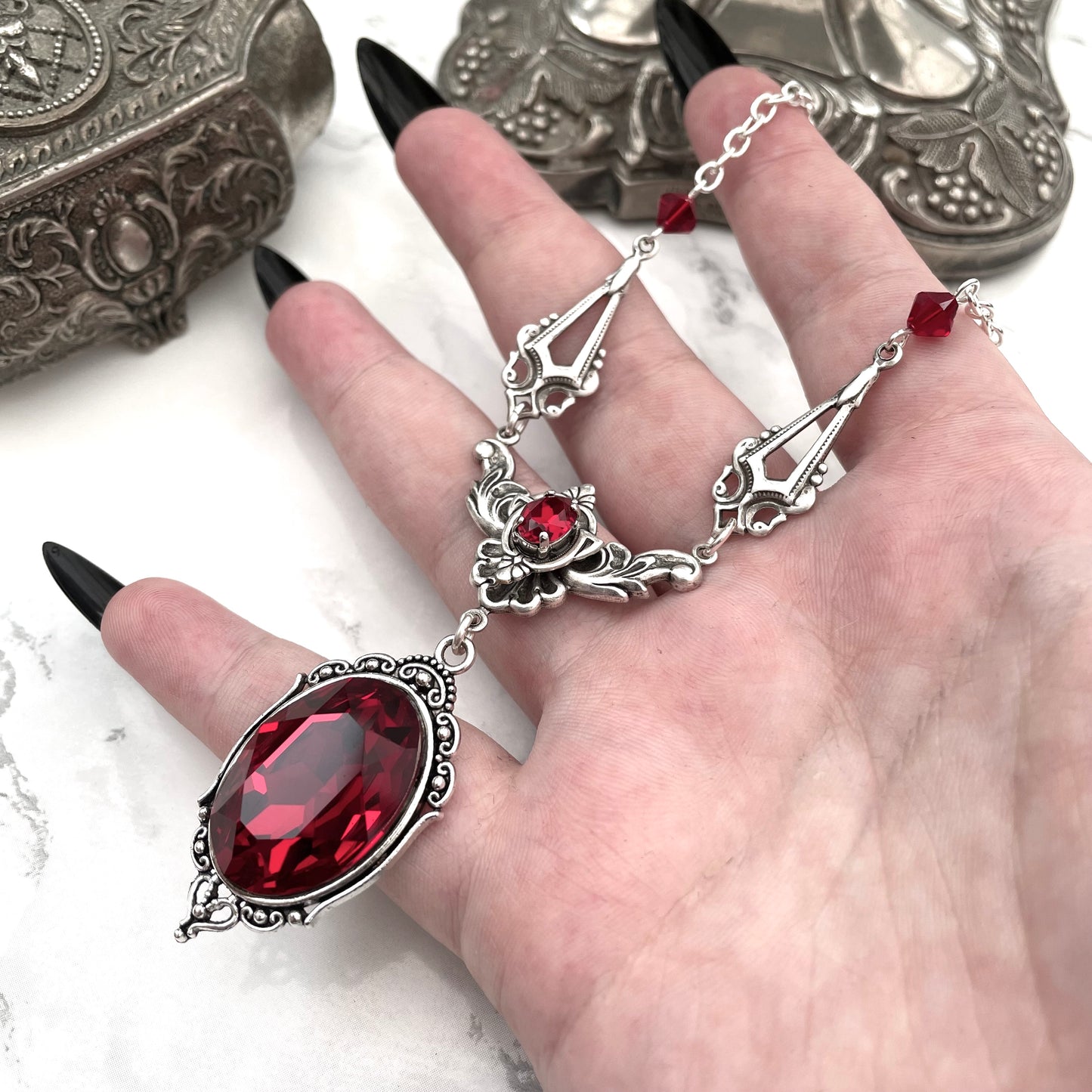 Gothic drop necklace, red drop necklace, necklace with red drops, silver necklace with drops, gothic necklace, goth necklace, goth jewellery, goth jewelry, vampire necklace, vampire choker, vampire drop necklace, blood drop necklace, blood drop choker, bl