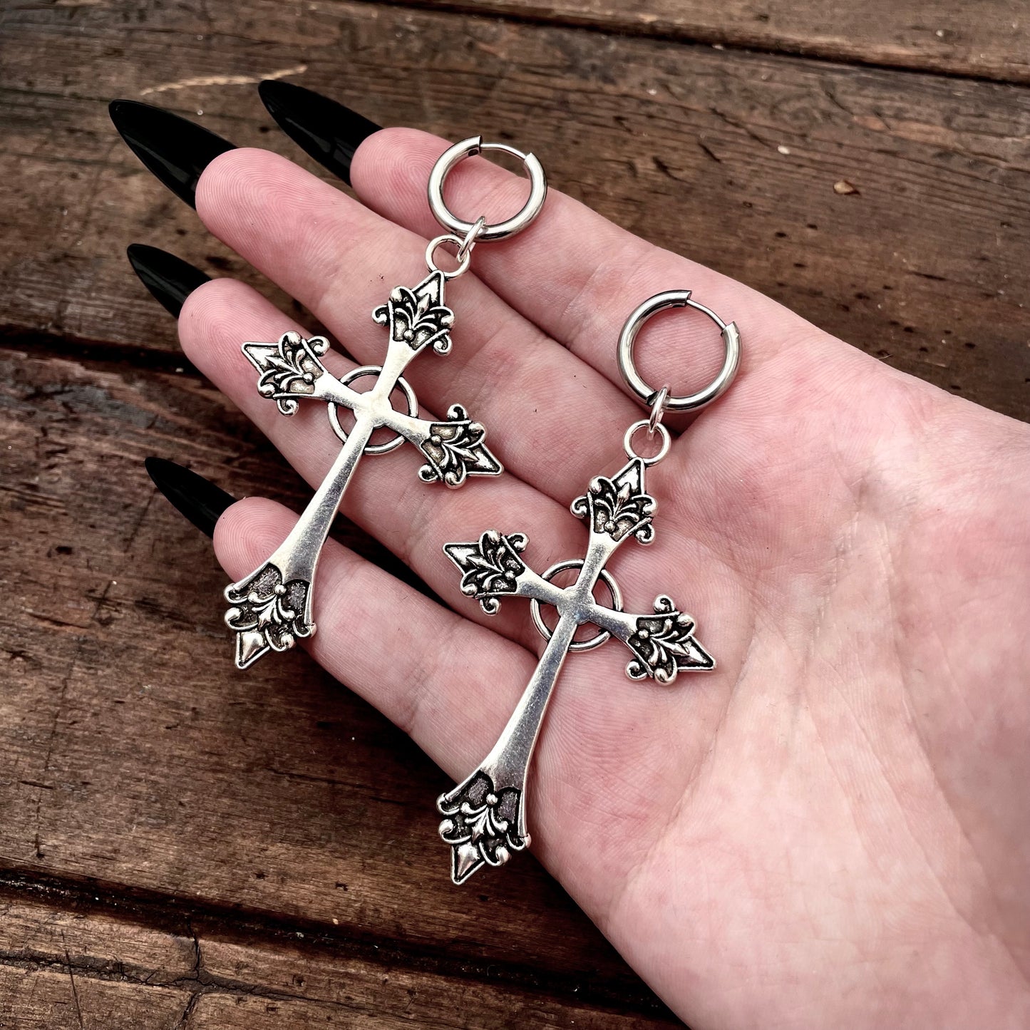 CLEARANCE! 'Elena' Earrings