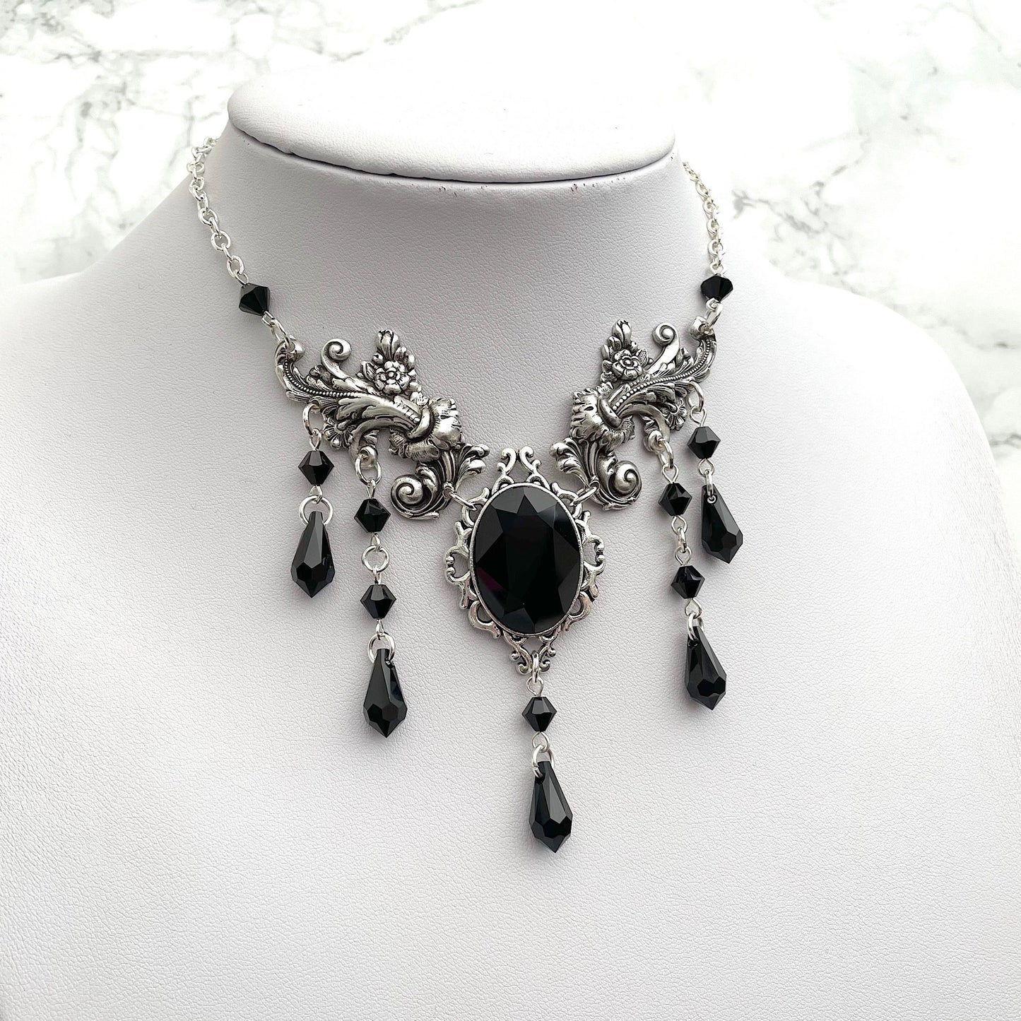 'Anastasia' Necklace (Death Black)