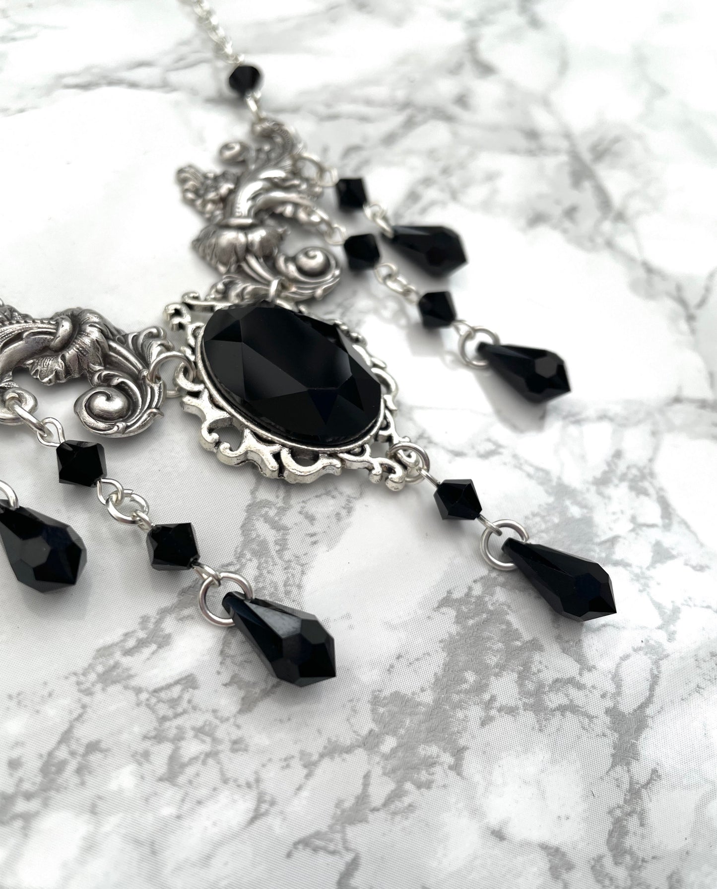 'Anastasia' Necklace (Death Black)