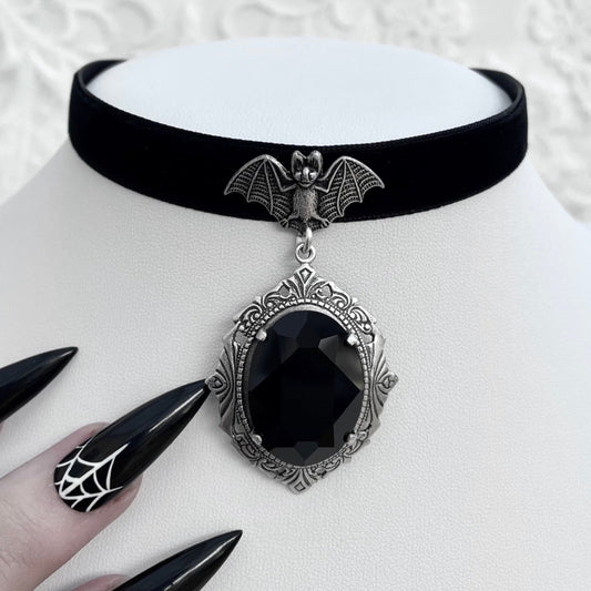 'Crypt' Choker (Death Black)