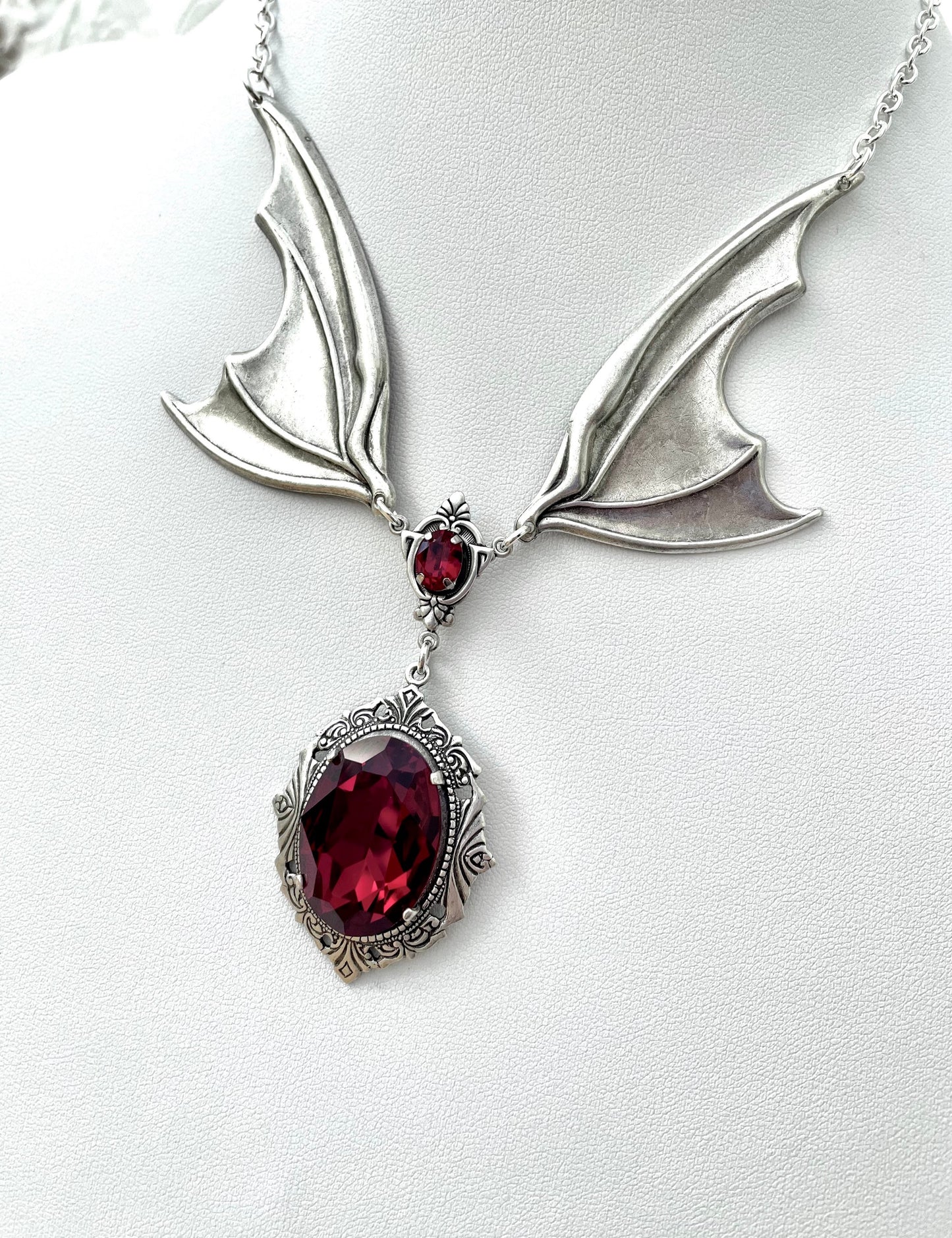 'Carmilla' Necklace (Blood Red) *PRE-ORDER*