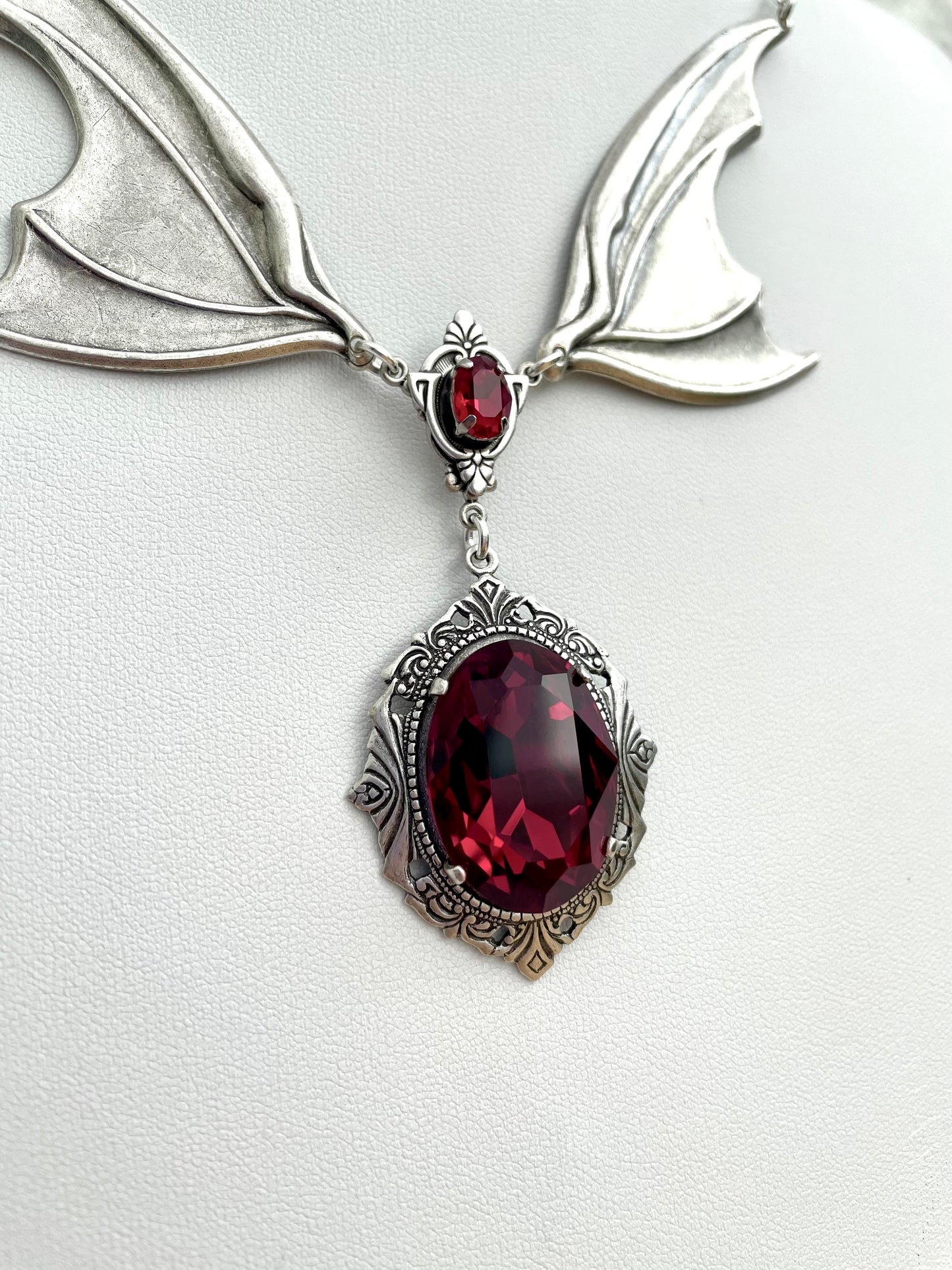 'Carmilla' Necklace (Blood Red) *PRE-ORDER*