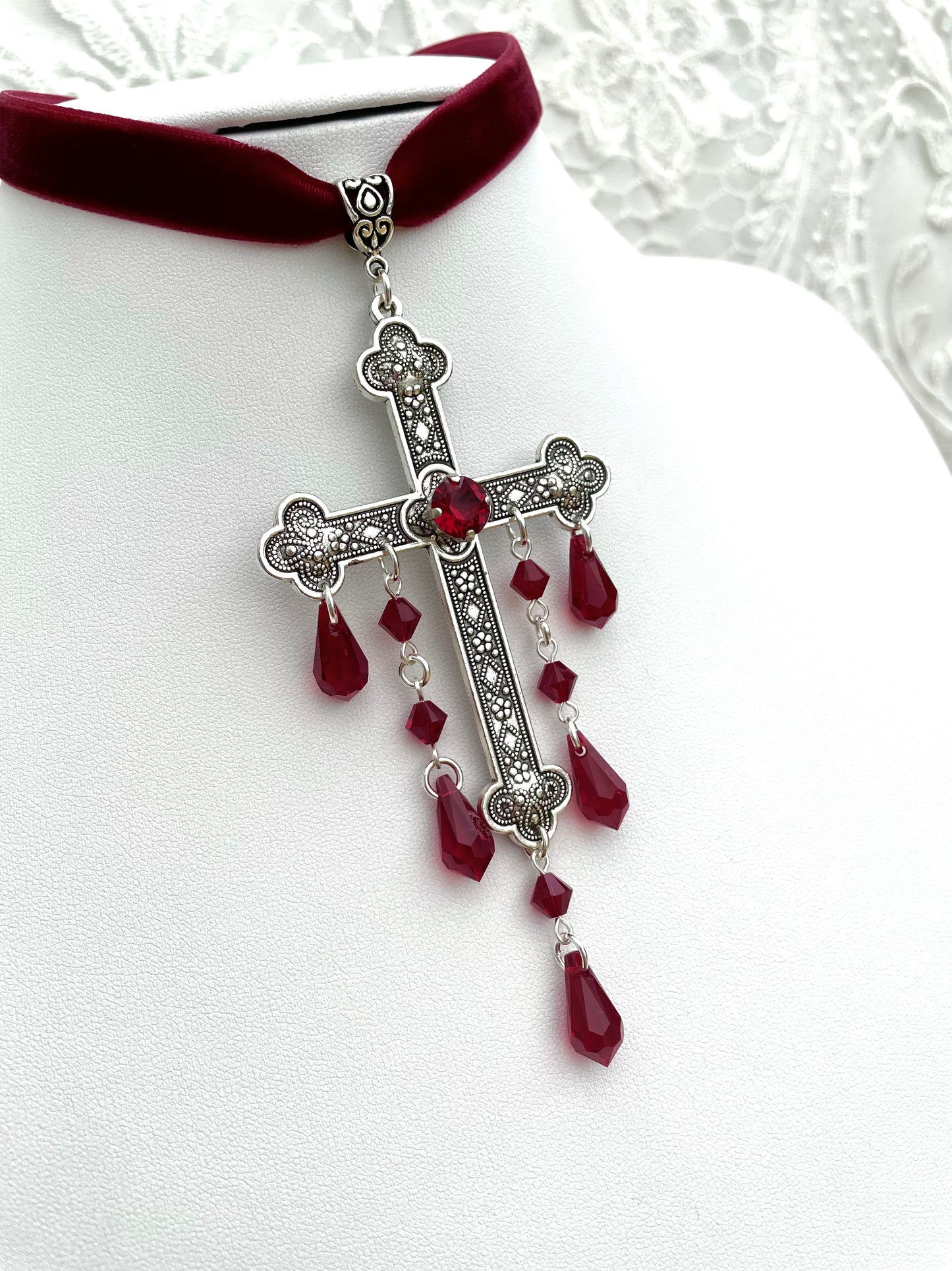 'Sacred' Choker (Blood Red)