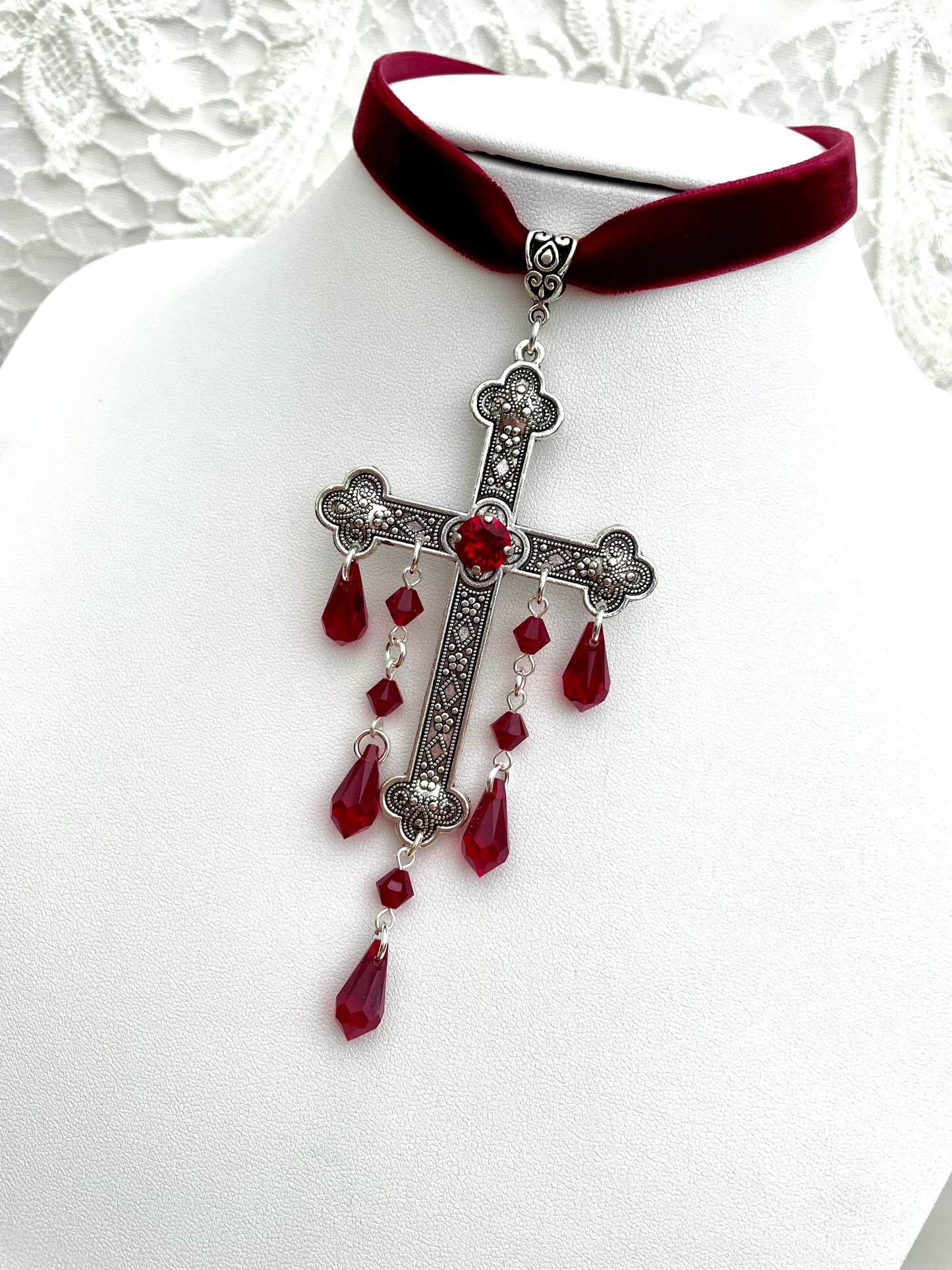 'Sacred' Choker (Blood Red)