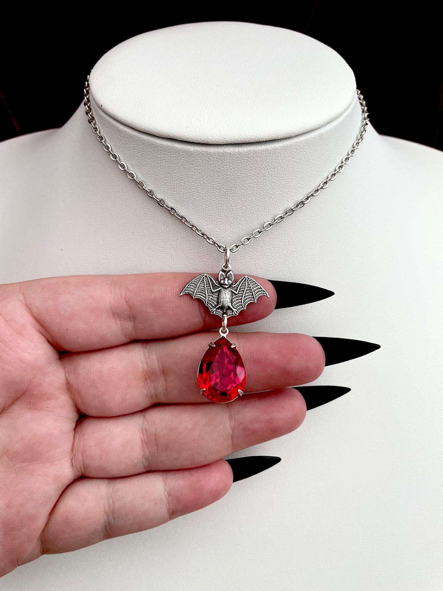 Bat necklace, silver bat necklace, bat necklace with red drop, silver bat necklace, dainty bat necklace, dainty goth necklace, bat drop necklace, bat necklace with drop, bat drop necklace, Gothic drop necklace, red drop necklace, necklace with red drops