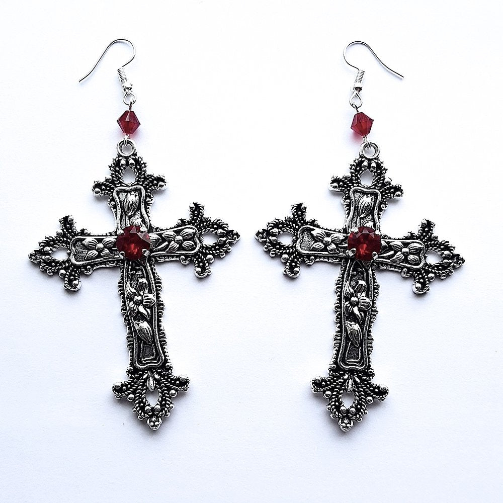'Sanctus Mortum' Earrings (Blood Red)