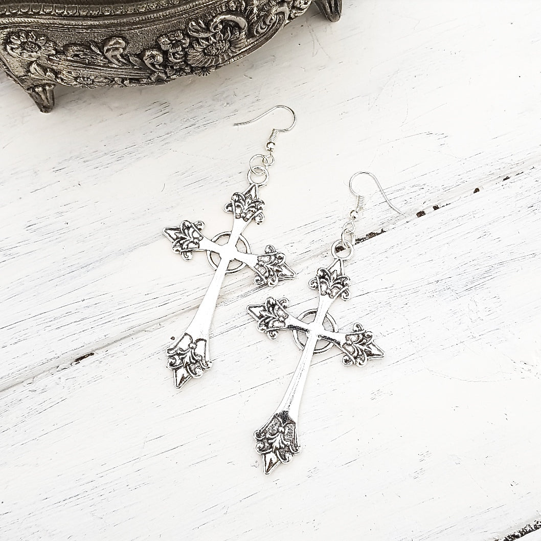 CLEARANCE! 'Elena' Earrings