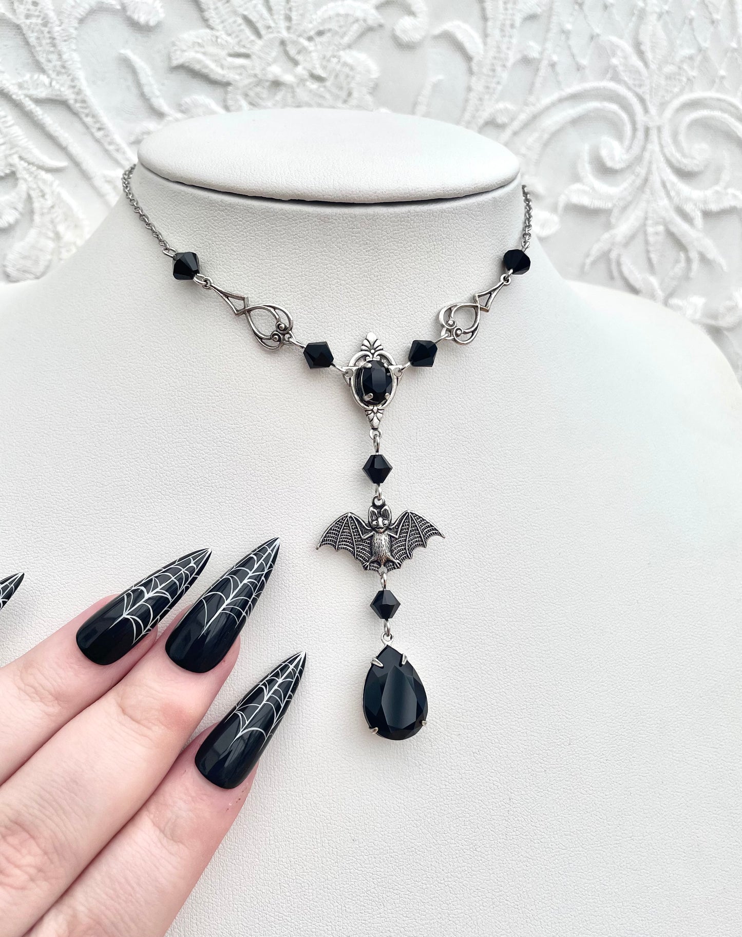 'Helena' Necklace (Death Black)