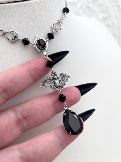 'Helena' Necklace (Death Black)