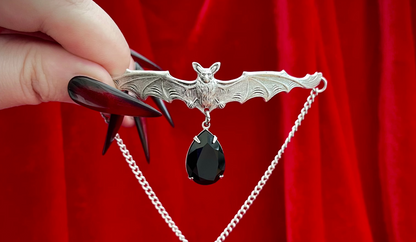 'Eternal Twilight' Necklace (Death Black)