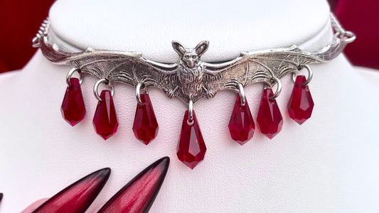 'Twilight's Kiss' Necklace (Blood Red) *Revamped*