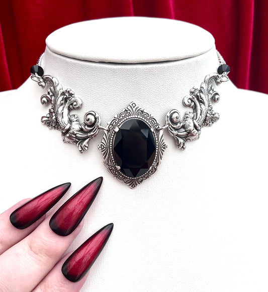 'Aurora II' Necklace (Death Black)