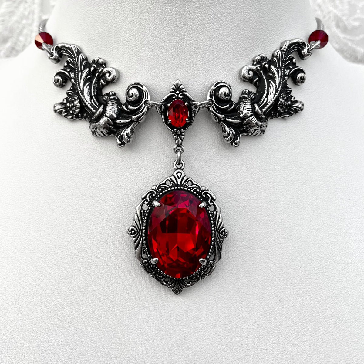 'Aurora' Necklace (Blood Red)