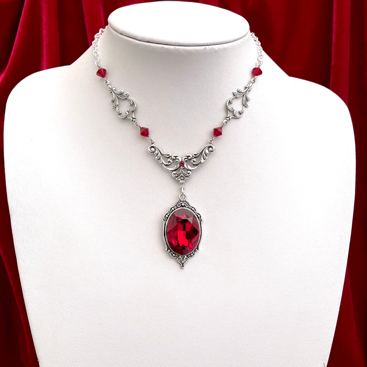 Gothic drop necklace, red drop necklace, necklace with red drops, silver necklace with drops, gothic necklace, goth necklace, goth jewellery, goth jewelry, vampire necklace, vampire choker, vampire drop necklace, blood drop necklace, blood drop choker, bl