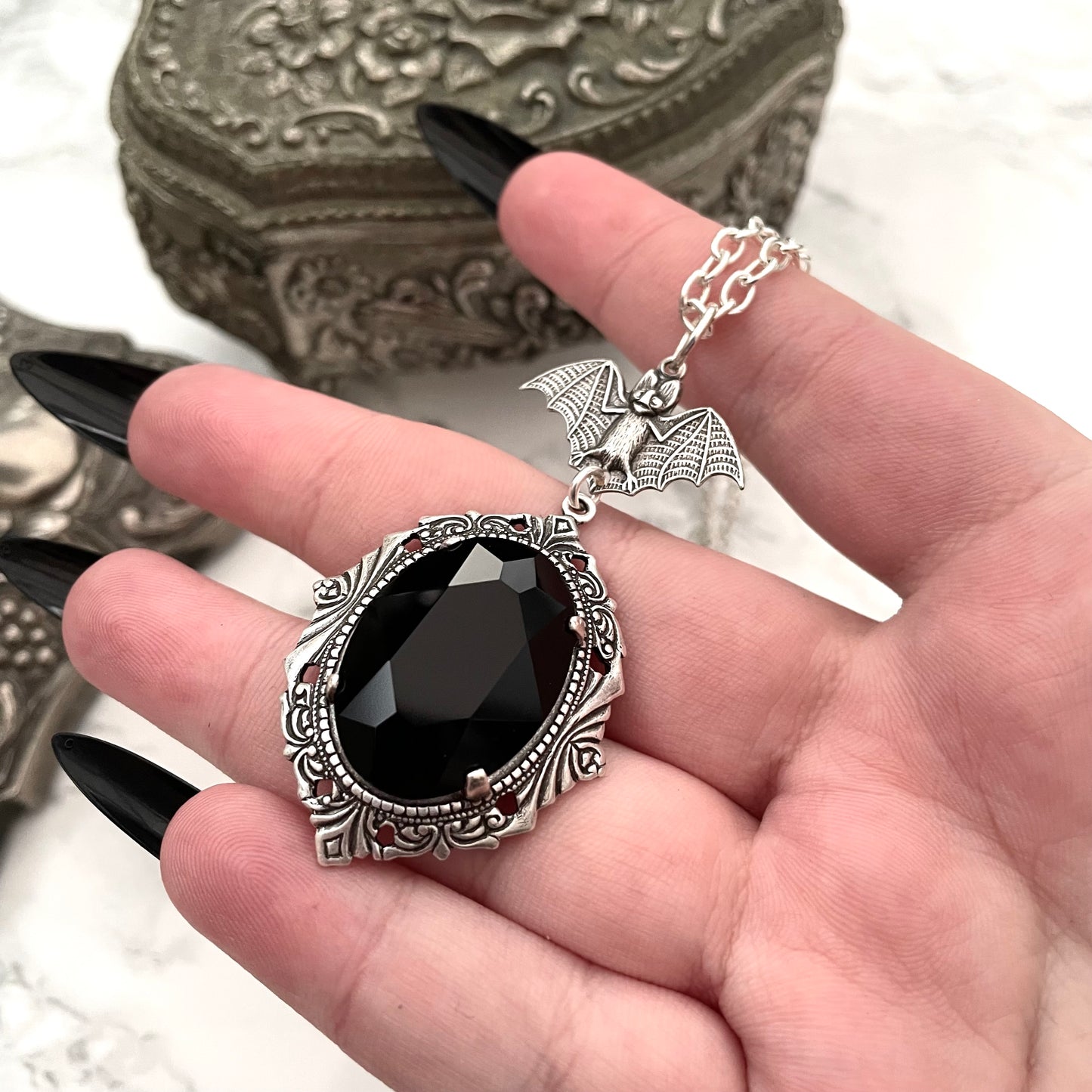 'Crypt' Necklace (Death Black)