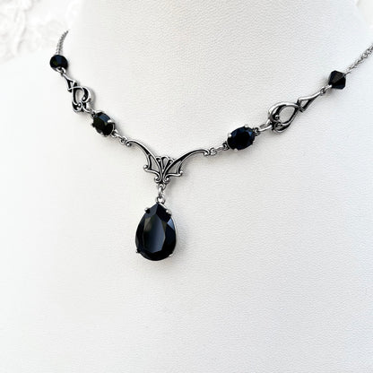 'Vesper' Necklace - Death Black