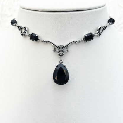 'Vesper' Necklace - Death Black