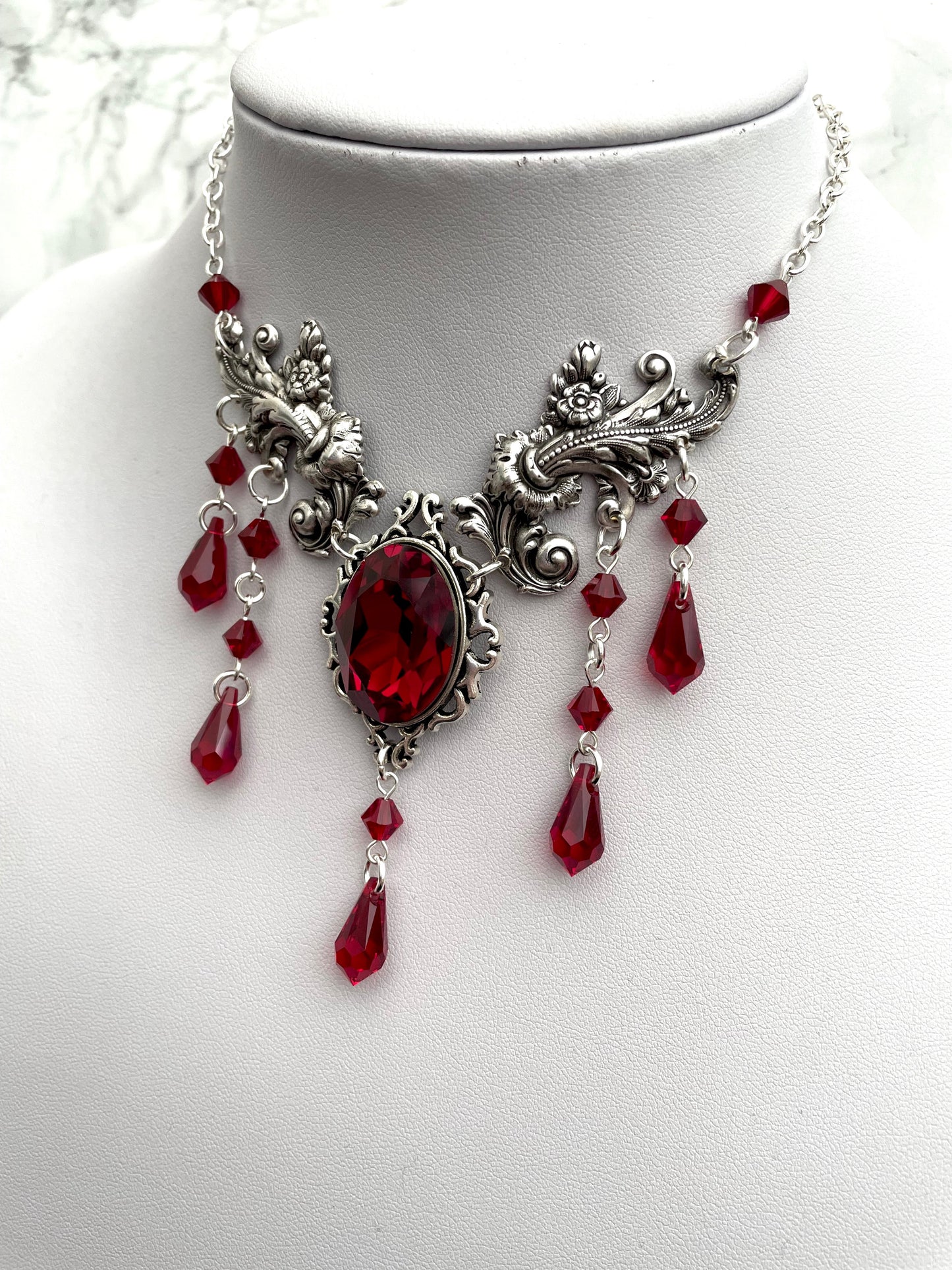Gothic drop necklace, red drop necklace, necklace with red drops, silver necklace with drops, gothic necklace, goth necklace, goth jewellery, goth jewelry, vampire necklace, vampire choker, vampire drop necklace, blood drop necklace, blood drop choker, bl