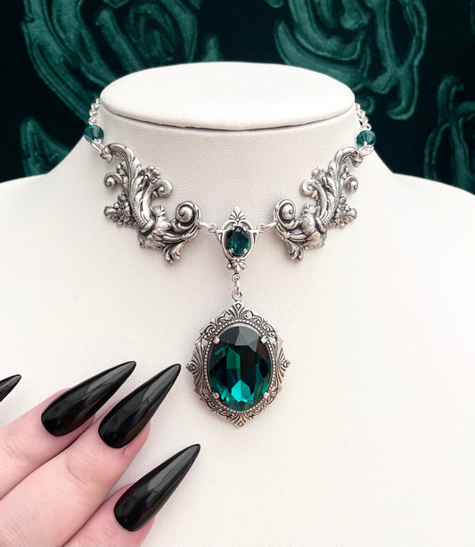 Emerald necklace, gothic emerald necklace, green and silver necklace, Slytherin necklace, Slytherin jewellery, Slytherin jewelry, victorian gothic necklace, victorian goth, victorian gothic necklace green, green gothic necklace, necklace with green jewels