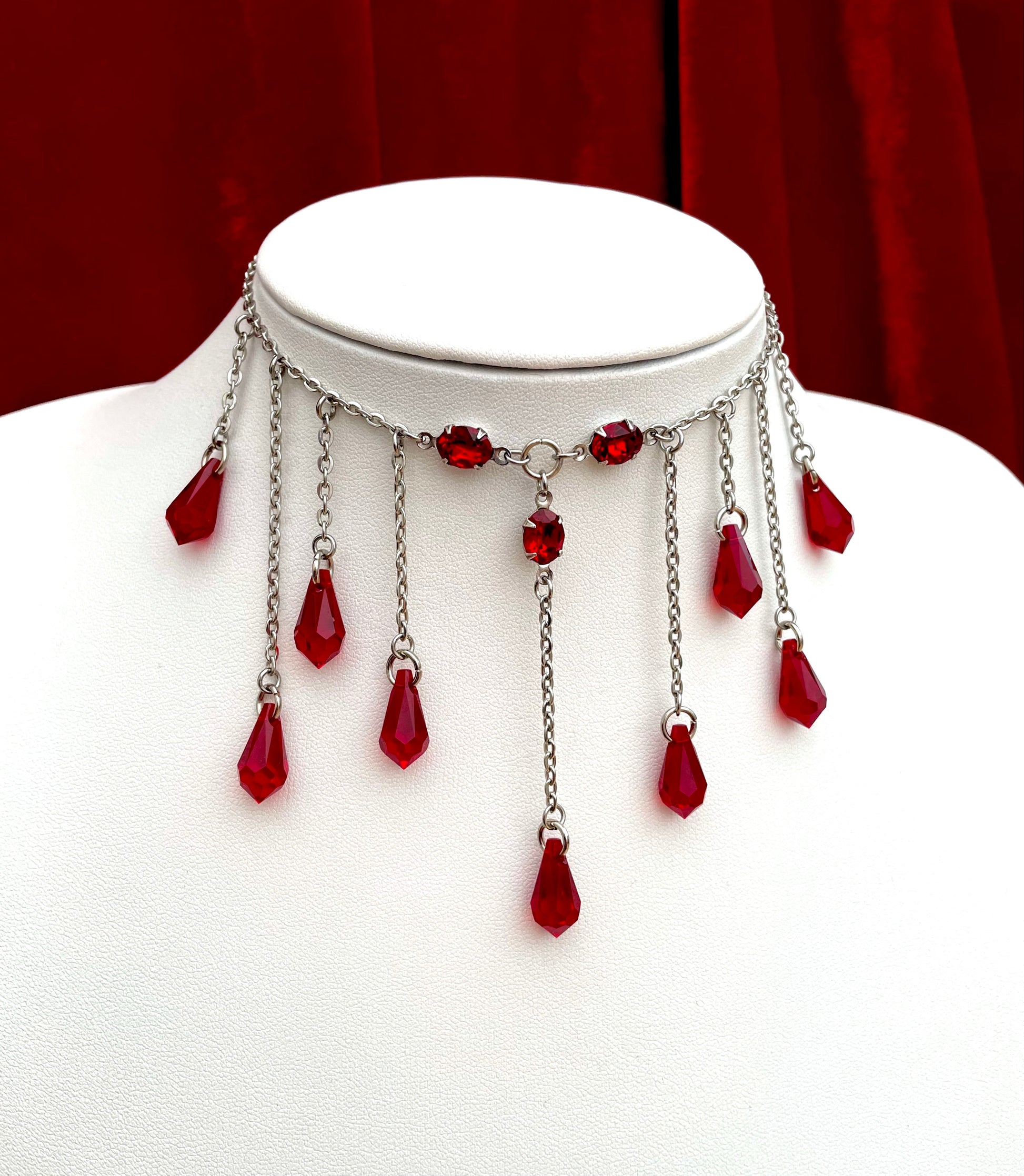 Dainty blood drop necklace, dainty necklace, dainty blood necklace, dainty drop necklace, dainty red drop necklace, Gothic drop necklace, red drop necklace, necklace with red drops, silver necklace with drops, gothic necklace, goth necklace, goth jeweller