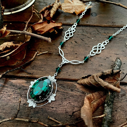 'Arinien' Necklace (Ivy Emerald)