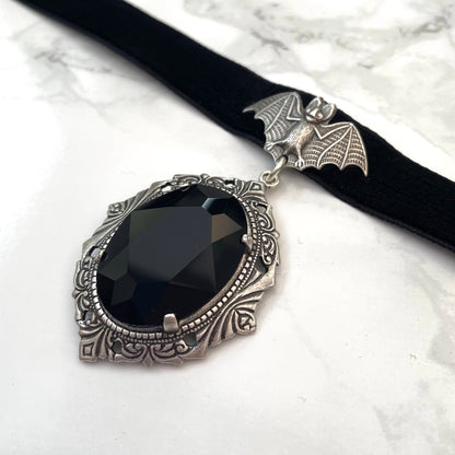 'Crypt' Choker (Death Black)