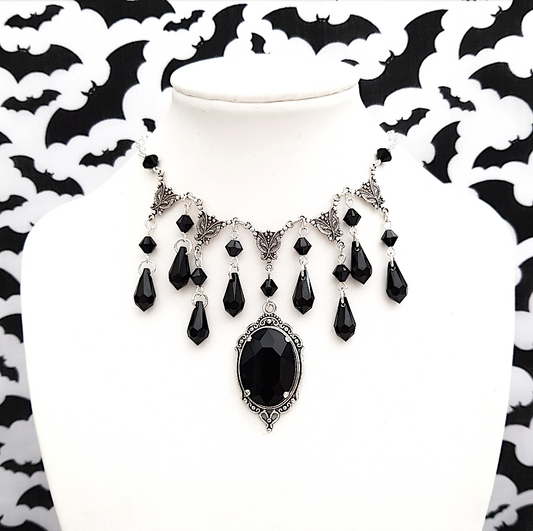 'Tenebris' Necklace (Death Black)